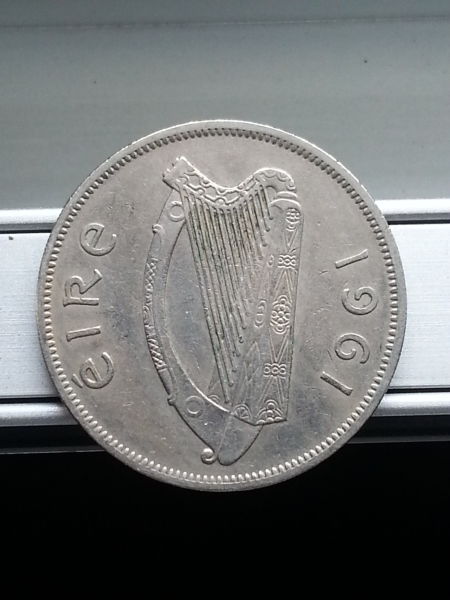 Ireland-1961-Mule-Variety-Halfcrown